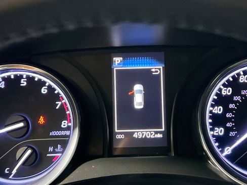 Used 2018 Toyota Camry SE image 23