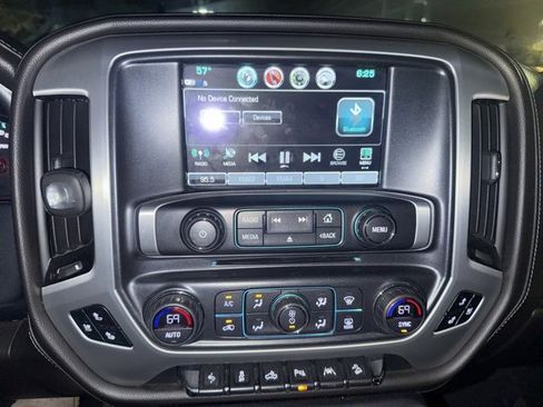 Used 2018 GMC Sierra 1500 SLT image 10