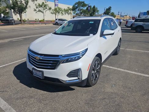 Used 2023 Chevrolet Equinox Premier AWD/4WD image 1