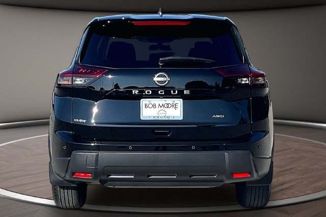Certified 2026 Nissan Rogue S AWD/4WD image 4