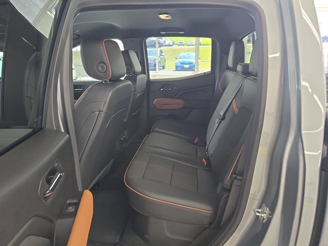 New 2026 GMC Canyon AT4 AWD/4WD image 11