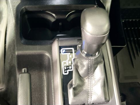 Used 2023 Toyota Tacoma TRD Off-Road image 25