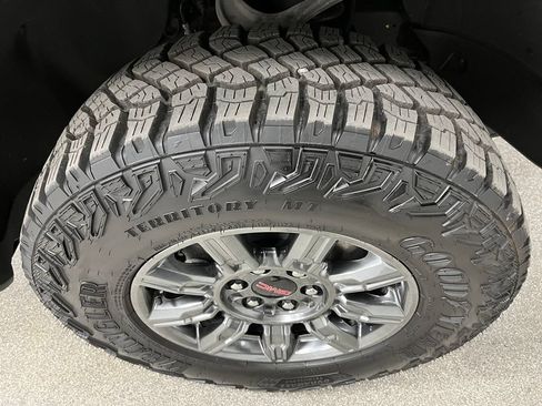 Used 2026 GMC Sierra 1500 AT4X AWD/4WD image 18