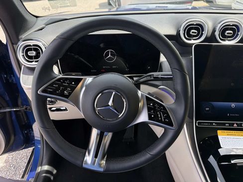 Used 2026 Mercedes-Benz GLC 300 image 22