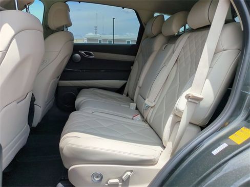 Used 2025 Genesis GV80 3.5T Prestige image 12