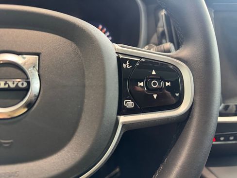 Certified 2025 Volvo V60 B5 Cross Country Plus image 15