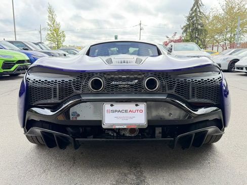 Used 2023 McLaren Artura RWD image 8