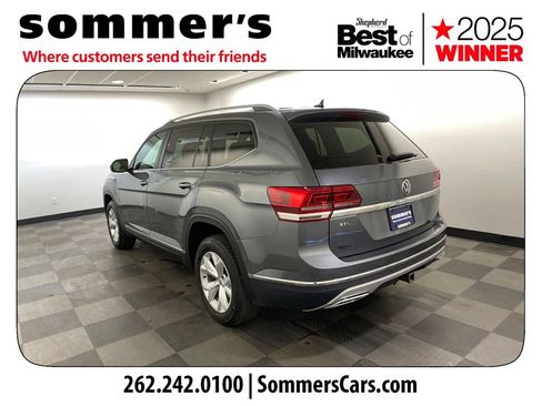 Used 2018 Volkswagen Atlas SEL image 3