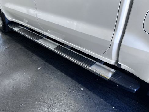 Used 2020 Chevrolet Silverado 1500 High Country w/ LPO, Dark Essentials Package image 29