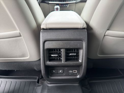 Used 2019 Cadillac XT4 Premium Luxury w/ Cold Weather Package image 25