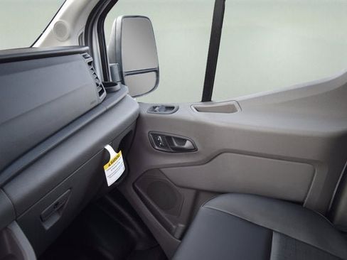 New 2026 Ford Transit 250 148 Medium Roof image 11