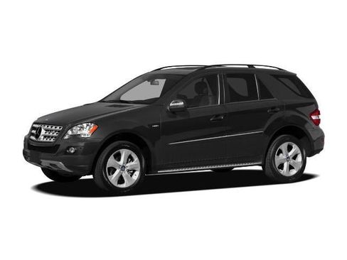 Used 2009 Mercedes-Benz ML 320 BlueTEC 4MATIC image 1
