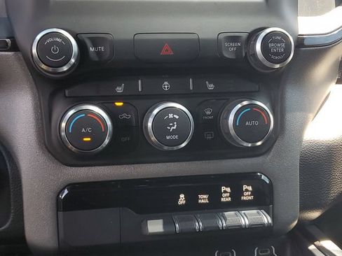 Certified 2022 RAM 1500 Big Horn AWD/4WD image 33