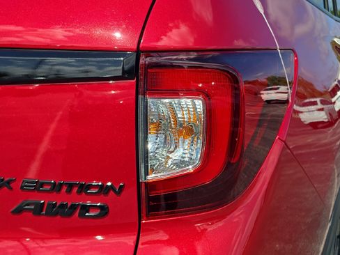 Certified 2025 Honda Passport Black Edition image 8