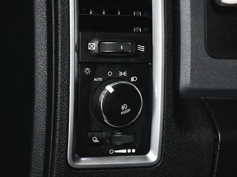 Used 2017 RAM 1500 Big Horn image 16