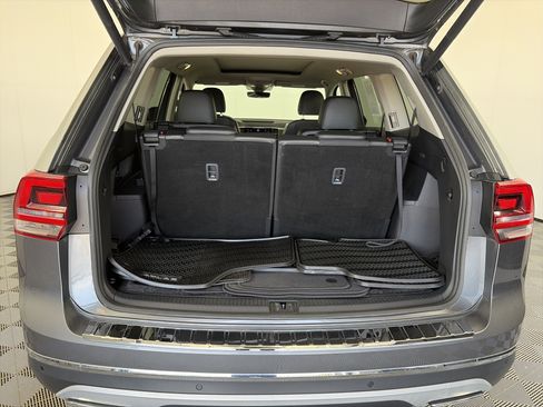 Used 2018 Volkswagen Atlas SEL FWD image 15