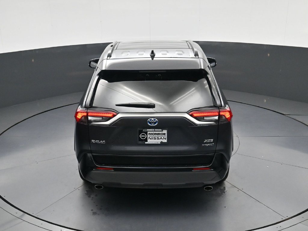 Used 2020 Toyota RAV4 XSE AWD/4WD image 35