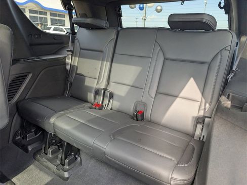 Used 2021 GMC Yukon Denali w/ Advanced Technology Package image 31