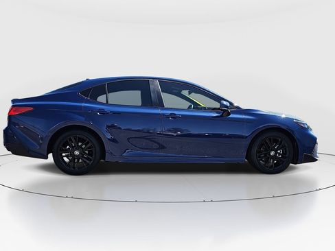 Certified 2025 Toyota Camry SE w/ Convenience Package FWD image 4