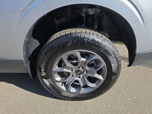 Used 2024 Ford Maverick XLT image 46