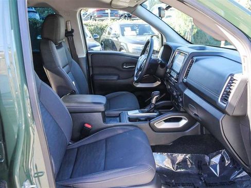 Used 2023 Nissan Frontier SV w/ Technology Package image 17