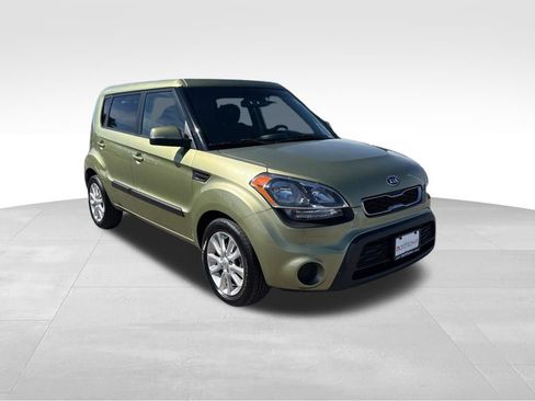 Used 2012 Kia Soul + image 4
