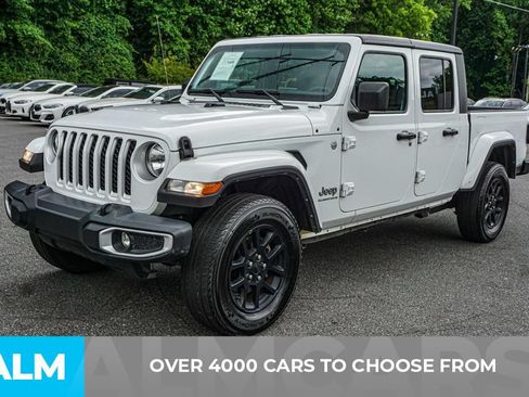 Used 2023 Jeep Gladiator Overland AWD/4WD image 2