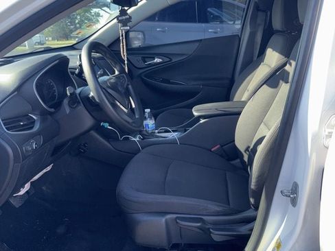 Used 2016 Chevrolet Malibu LS FWD image 8