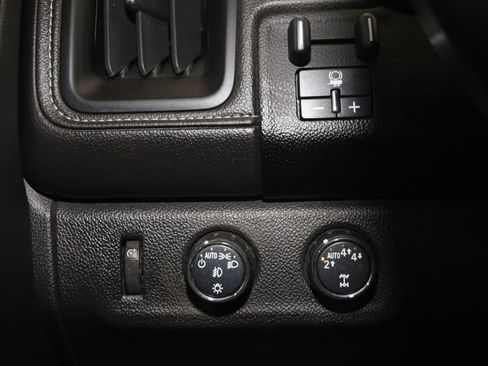 Used 2019 GMC Canyon Denali AWD/4WD image 30