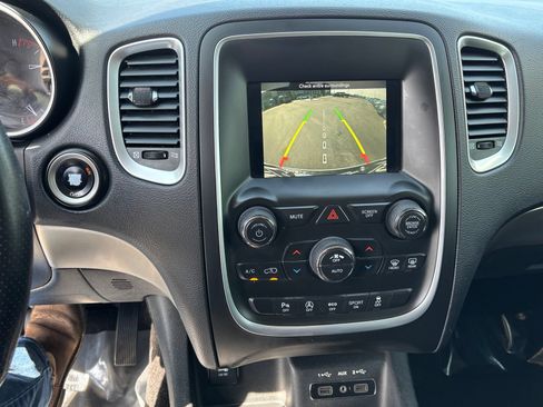 Used 2019 Dodge Durango SXT AWD/4WD image 17