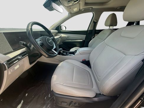 Used 2025 Hyundai Tucson SEL FWD image 19