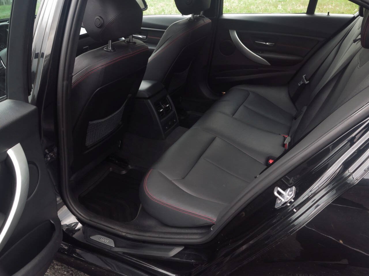 Used 2014 BMW 335i xDrive Sedan AWD/4WD image 38