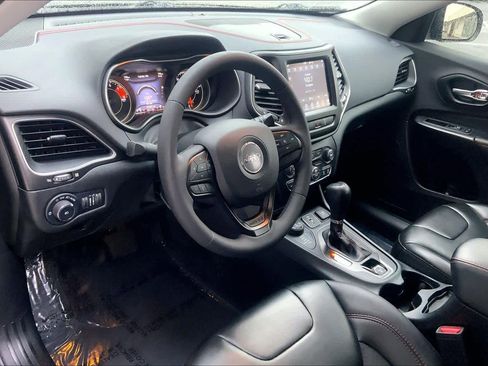 Used 2022 Jeep Cherokee Trailhawk w/ Trailer Tow Group image 20