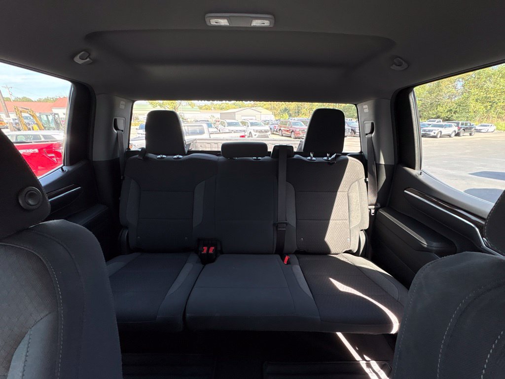 Used 2025 Chevrolet Silverado 1500 LT AWD/4WD image 28