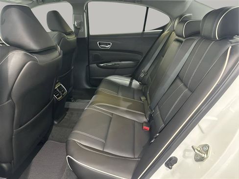 Used 2018 Acura TLX V6 w/ Technology Package FWD image 13
