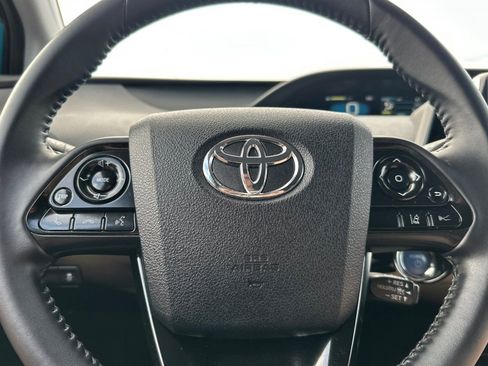 Used 2022 Toyota Prius Prime XLE image 34