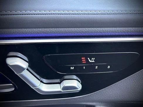 New 2025 Mercedes-Benz GLC 350e 4MATIC image 23