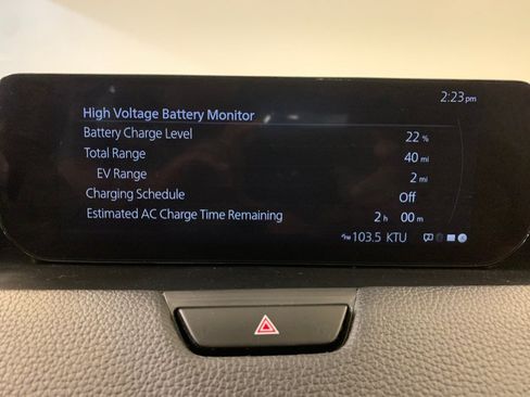 Used 2024 MAZDA CX-90 Plug-In Hybrid w/ Premium Pkg AWD/4WD image 31