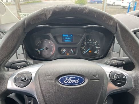 Used 2019 Ford Transit 250 148 Medium Roof image 10