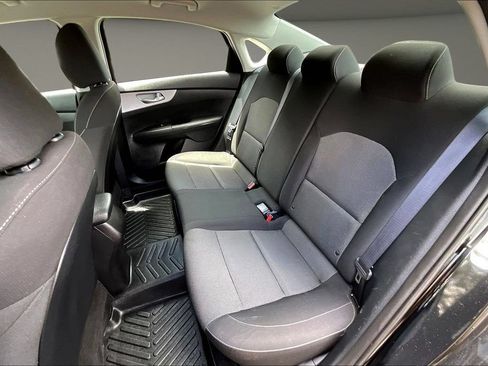 Used 2024 Kia Forte LXS FWD image 26