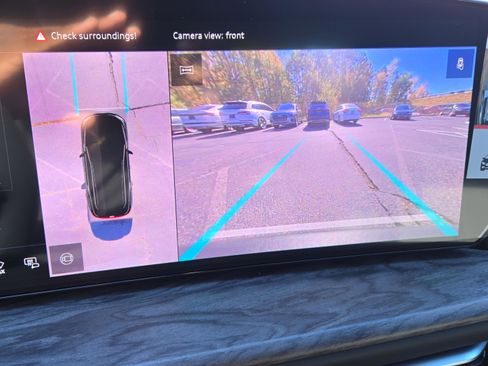 Used 2025 Audi Q5 Premium w/ Convenience Package image 25