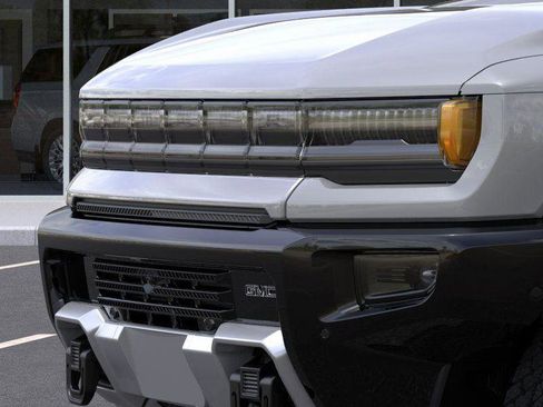 New 2025 GMC Hummer EV 2X image 35