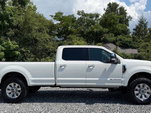 Used 2020 Ford F350 Platinum AWD/4WD image 9