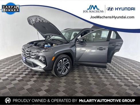 Used 2025 Hyundai Tucson Limited image 12