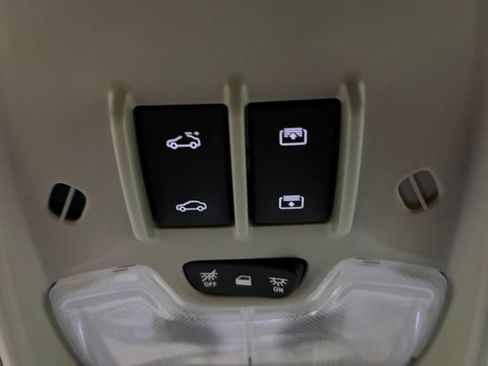 Used 2021 Buick Encore GX Select w/ Experience Buick Package FWD image 31