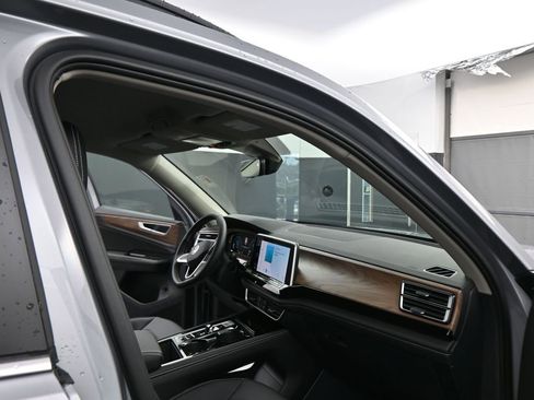 New 2026 Volkswagen Atlas SE AWD/4WD image 46