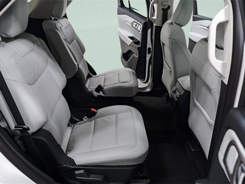 Used 2025 Ford Explorer Platinum w/ LUX Leather Package image 36