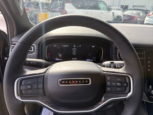 Used 2022 Jeep Wagoneer Series II image 20