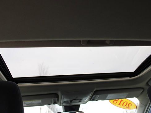 Used 2018 Toyota RAV4 XLE image 26