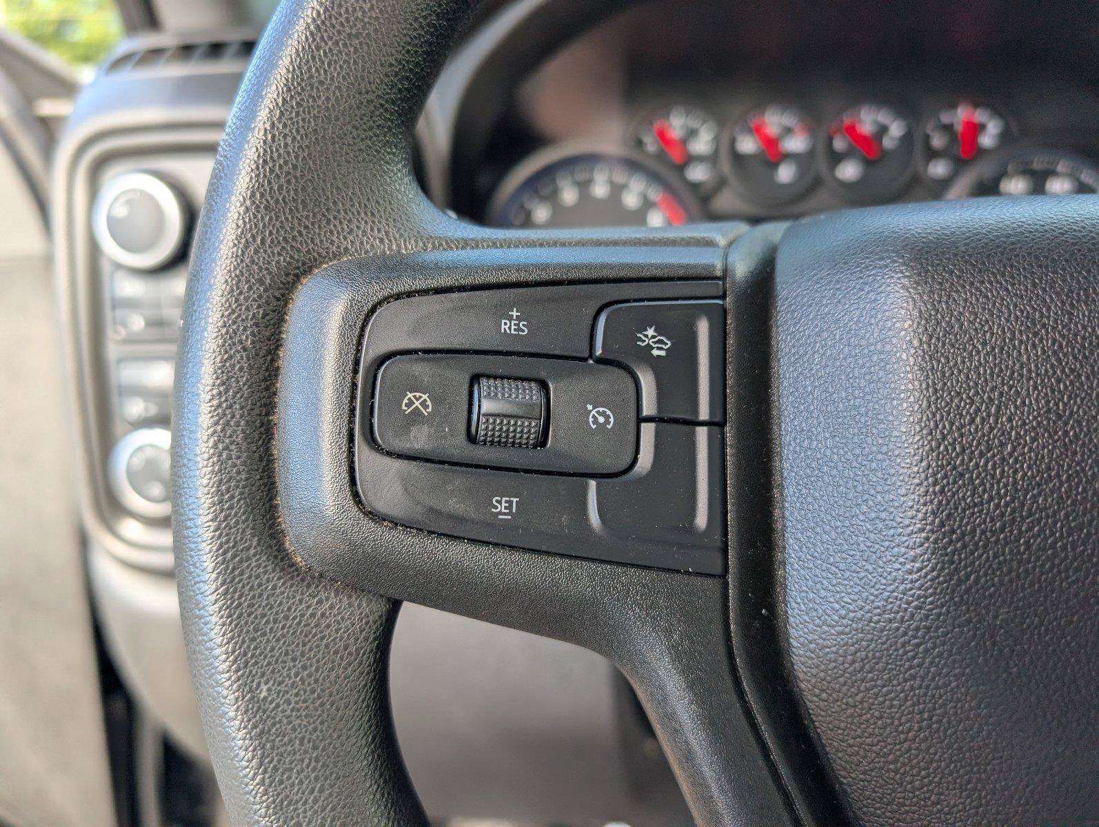 Used 2022 Chevrolet Silverado 1500 Custom Trail Boss AWD/4WD image 26